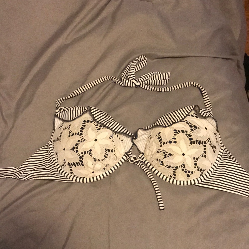 Victoria’s Secret push up swimsuit top